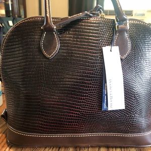 GUC Dooney and Bourke handbag